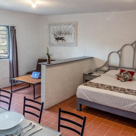 Suite Con Terraza En En El Corazon De Chapalita 11 Гвадалахара Экстерьер фото